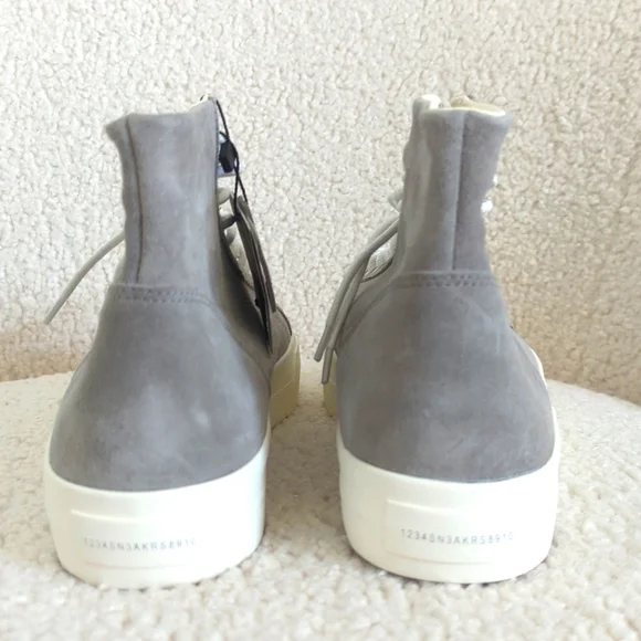Bershka Gray High-Top Sneakers - Picture 6 of 12